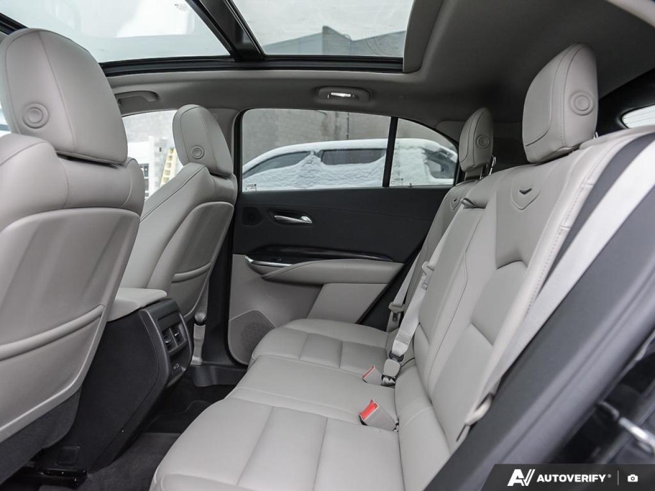 2022 Cadillac XT4 Premium Luxury Photo