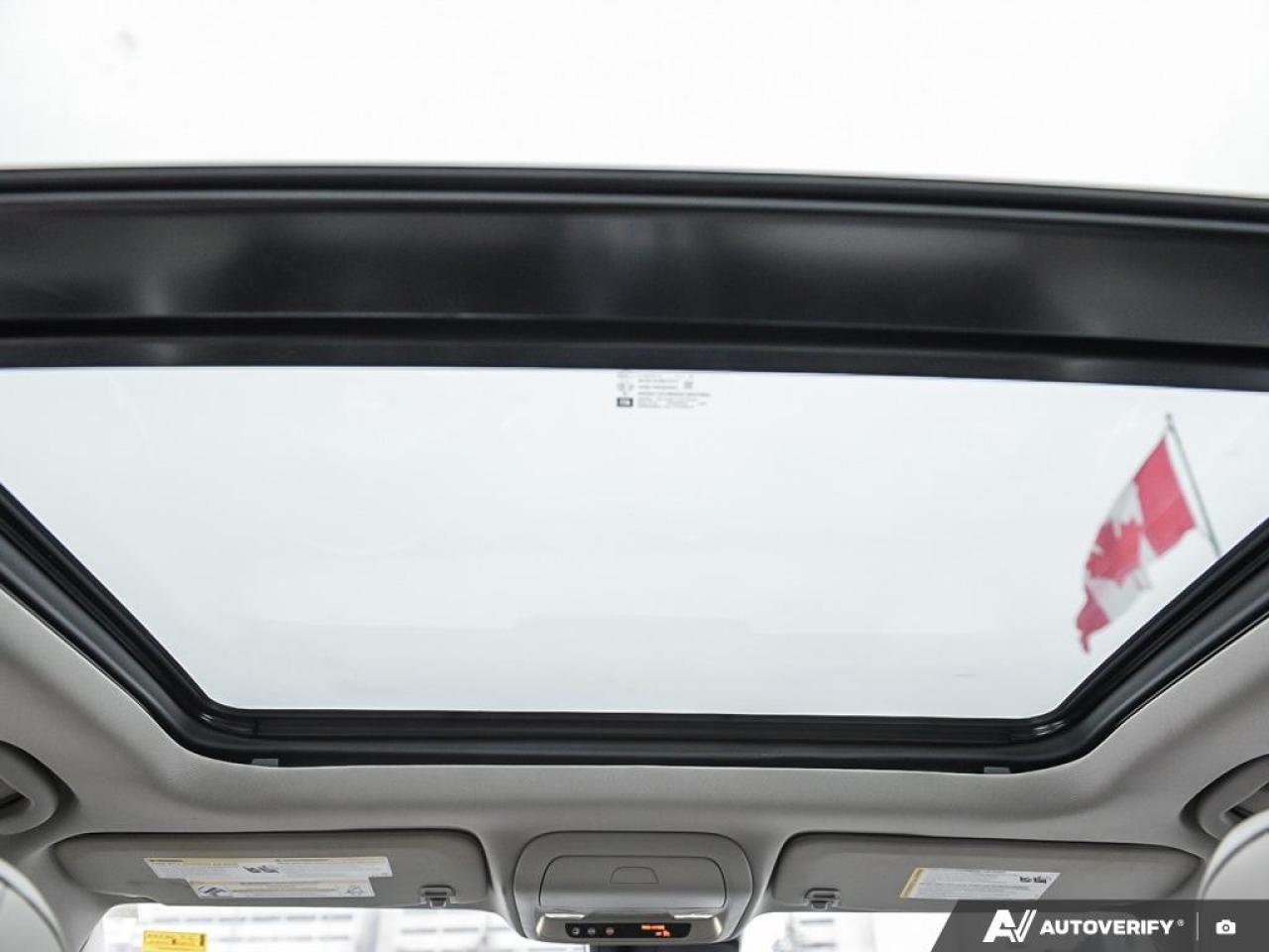 2022 Cadillac XT4 Premium Luxury Photo