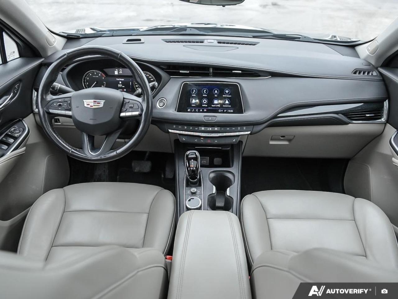 2022 Cadillac XT4 Premium Luxury Photo