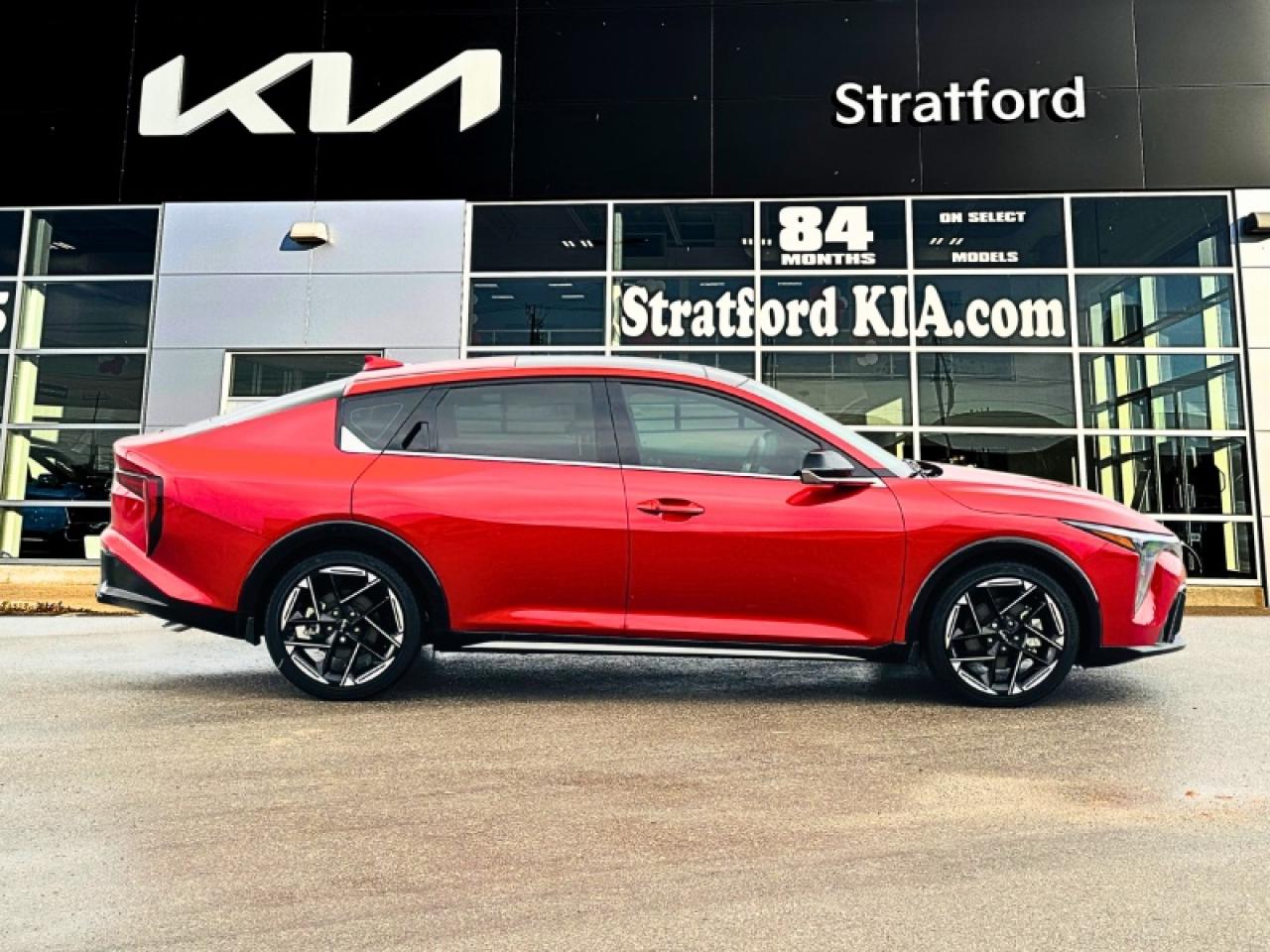 2025 Kia K4 GT-LINE TURBO Photo4