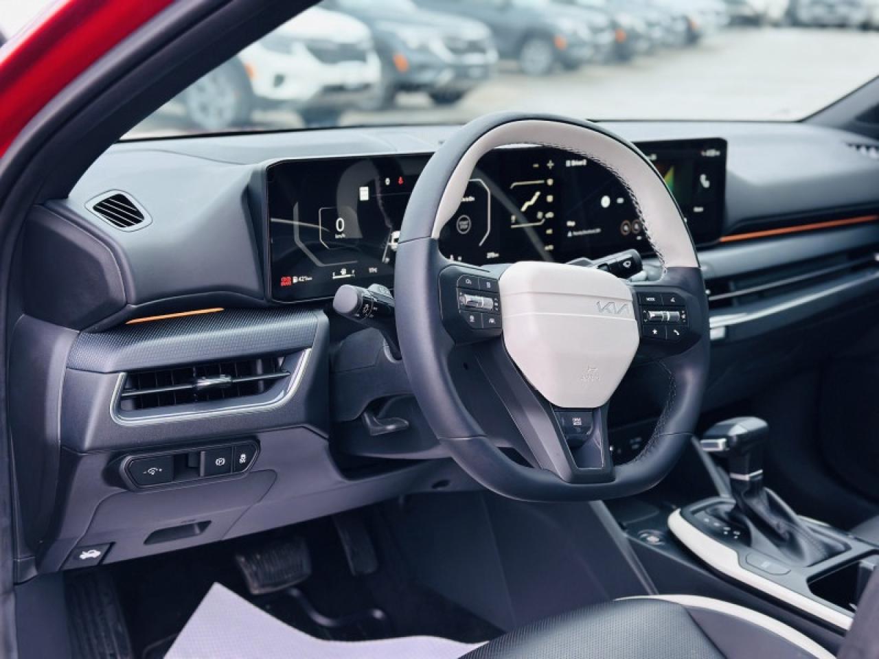 2025 Kia K4 GT-LINE TURBO Photo