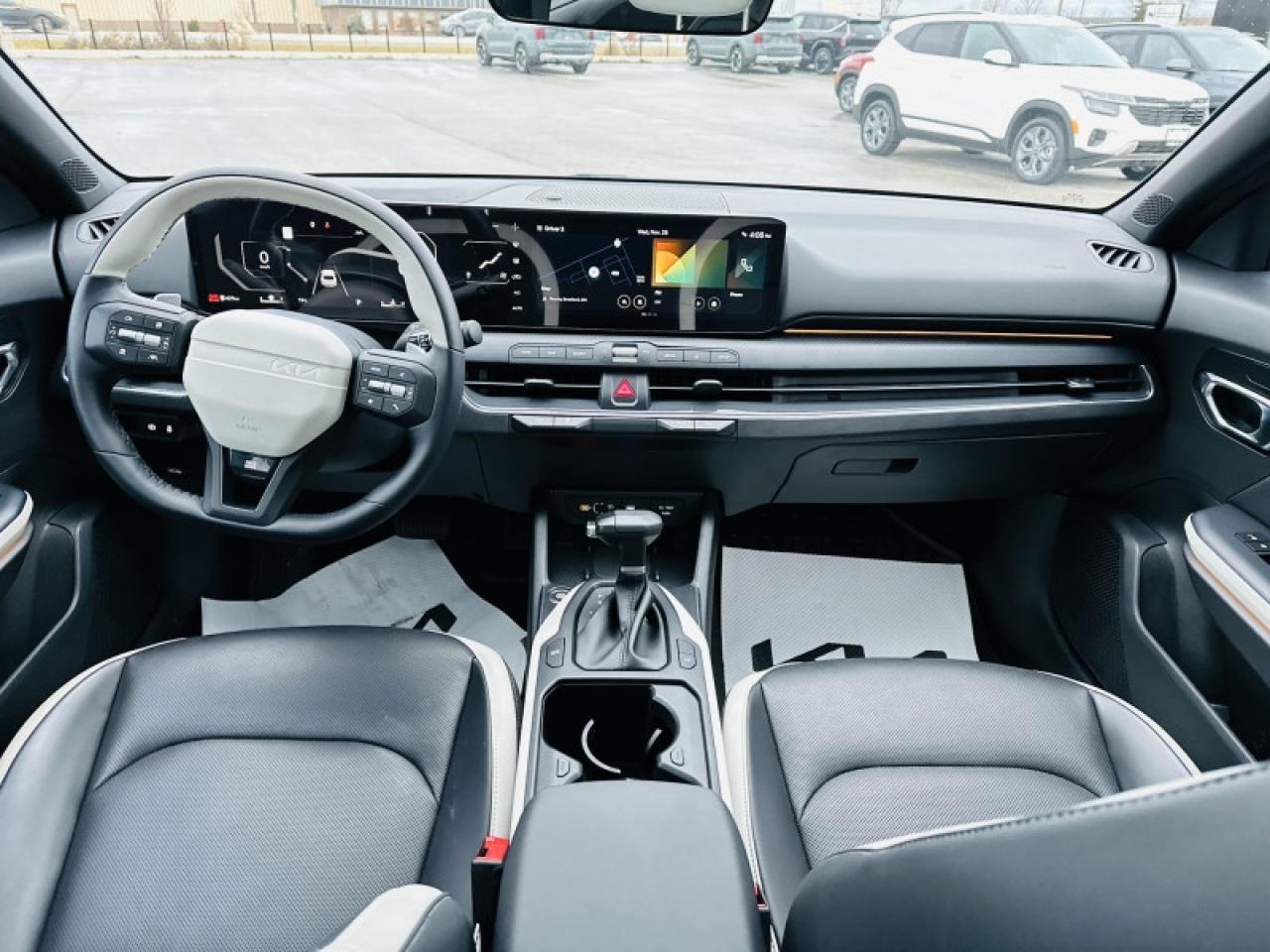 2025 Kia K4 GT-LINE TURBO Photo