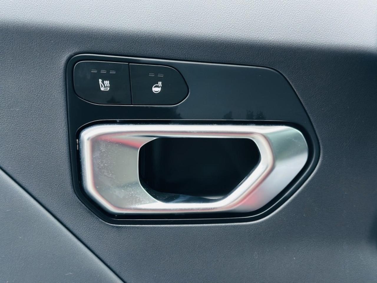 2025 Kia K4 GT-LINE TURBO Photo