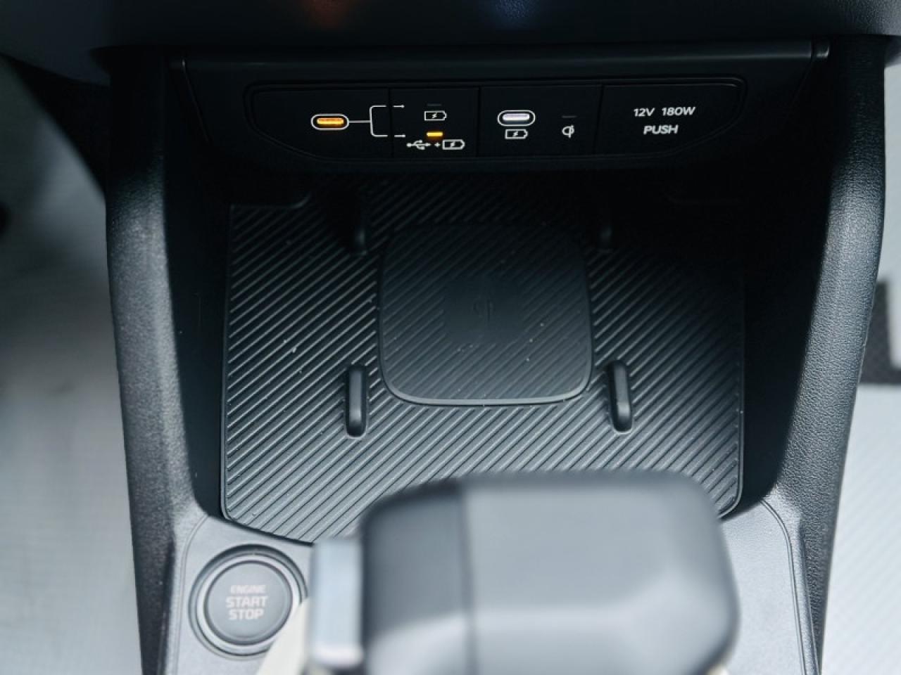 2025 Kia K4 GT-LINE TURBO Photo