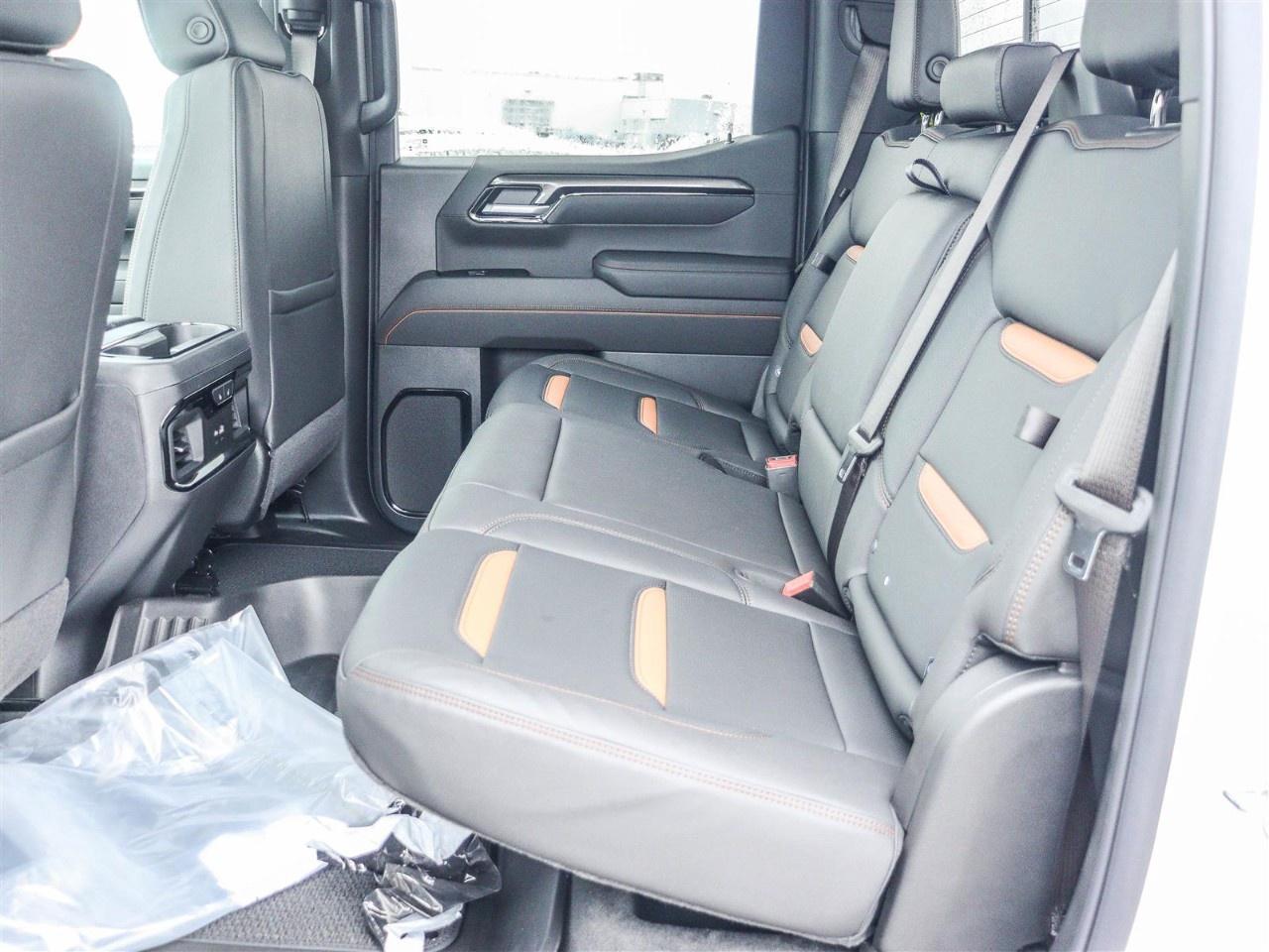 2026 GMC Sierra 1500 Crew Cab Standard Box 4-Wheel Drive AT4 Photo