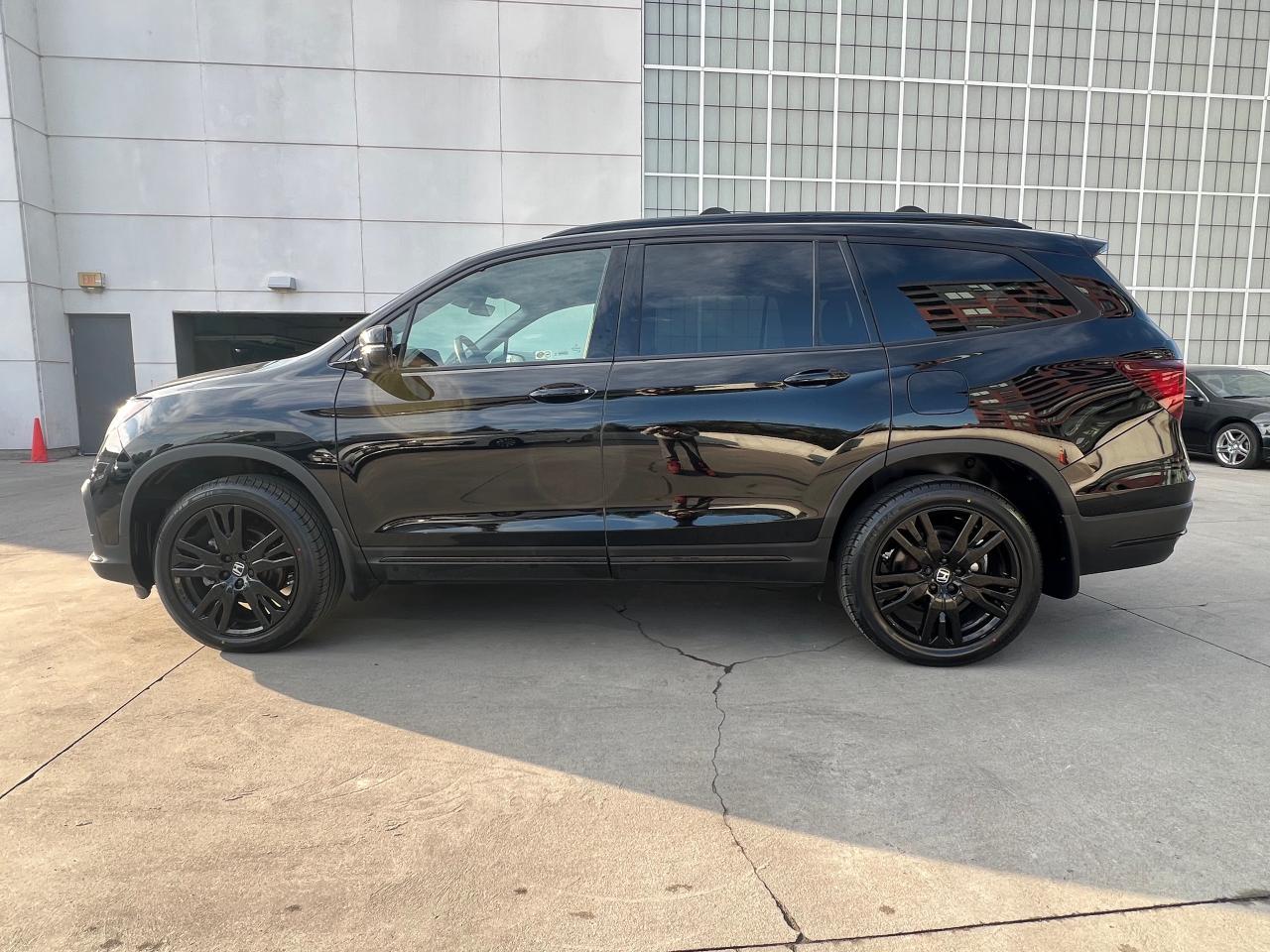 2022 Honda Pilot Black Edition 4dr All-Wheel Drive Photo