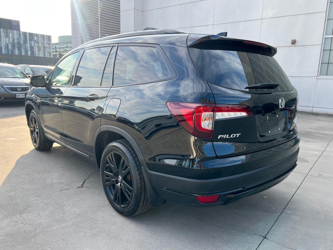 2022 Honda Pilot Black Edition 4dr All-Wheel Drive Photo