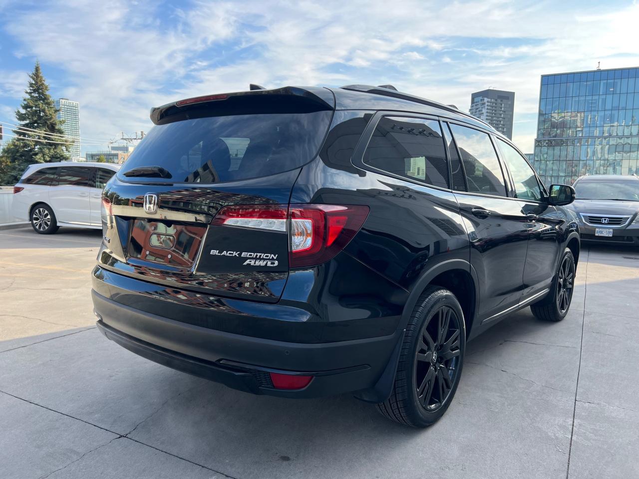 2022 Honda Pilot Black Edition 4dr All-Wheel Drive Photo