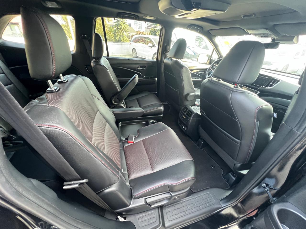 2022 Honda Pilot Black Edition 4dr All-Wheel Drive Photo