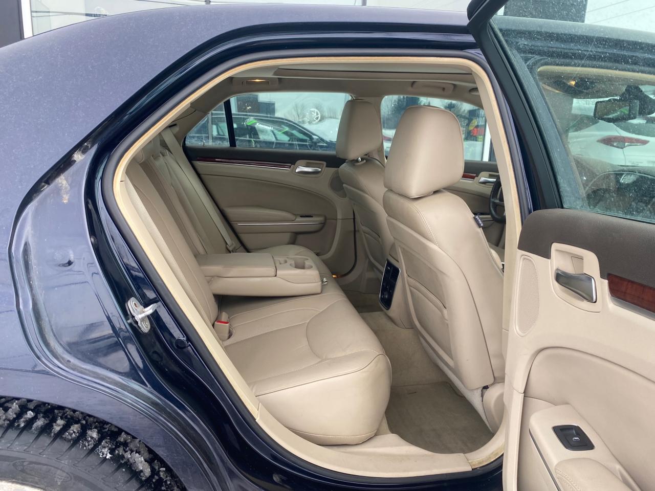 2011 Chrysler 300C Base 4dr All-wheel Drive Sedan Photo