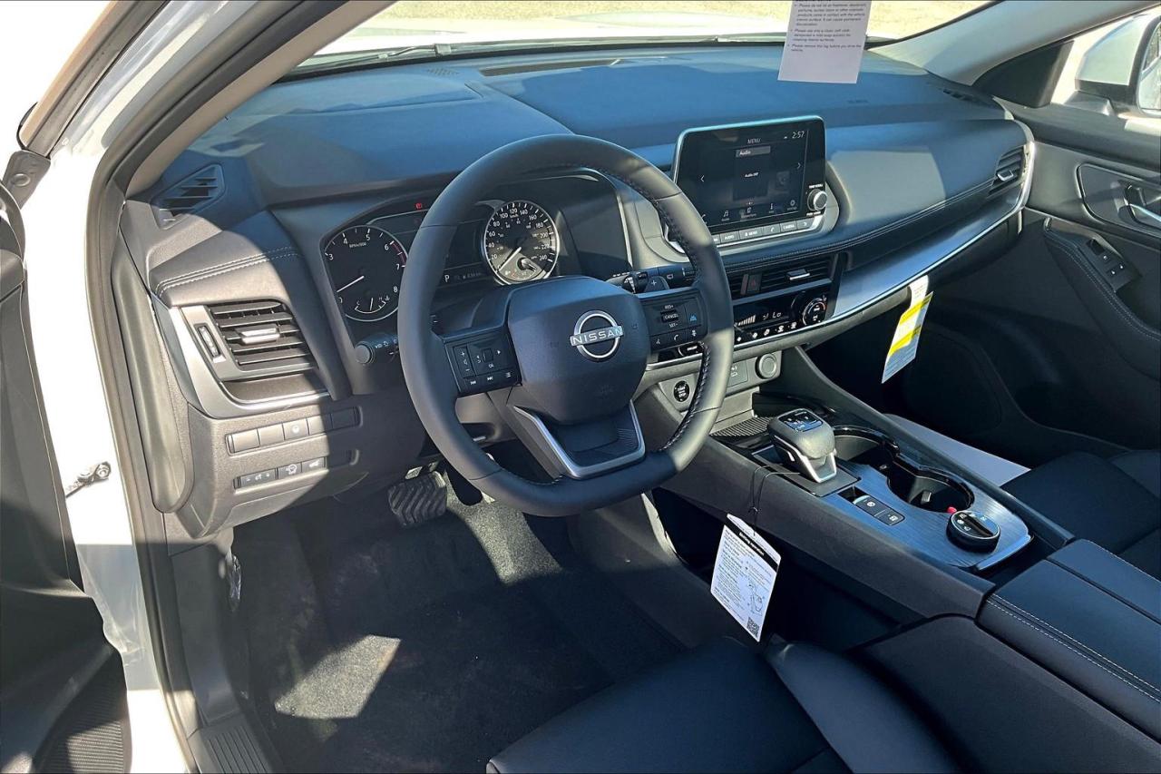 2026 Nissan Rogue SV Moonroof 4dr All-Wheel Drive Sport Utility Photo