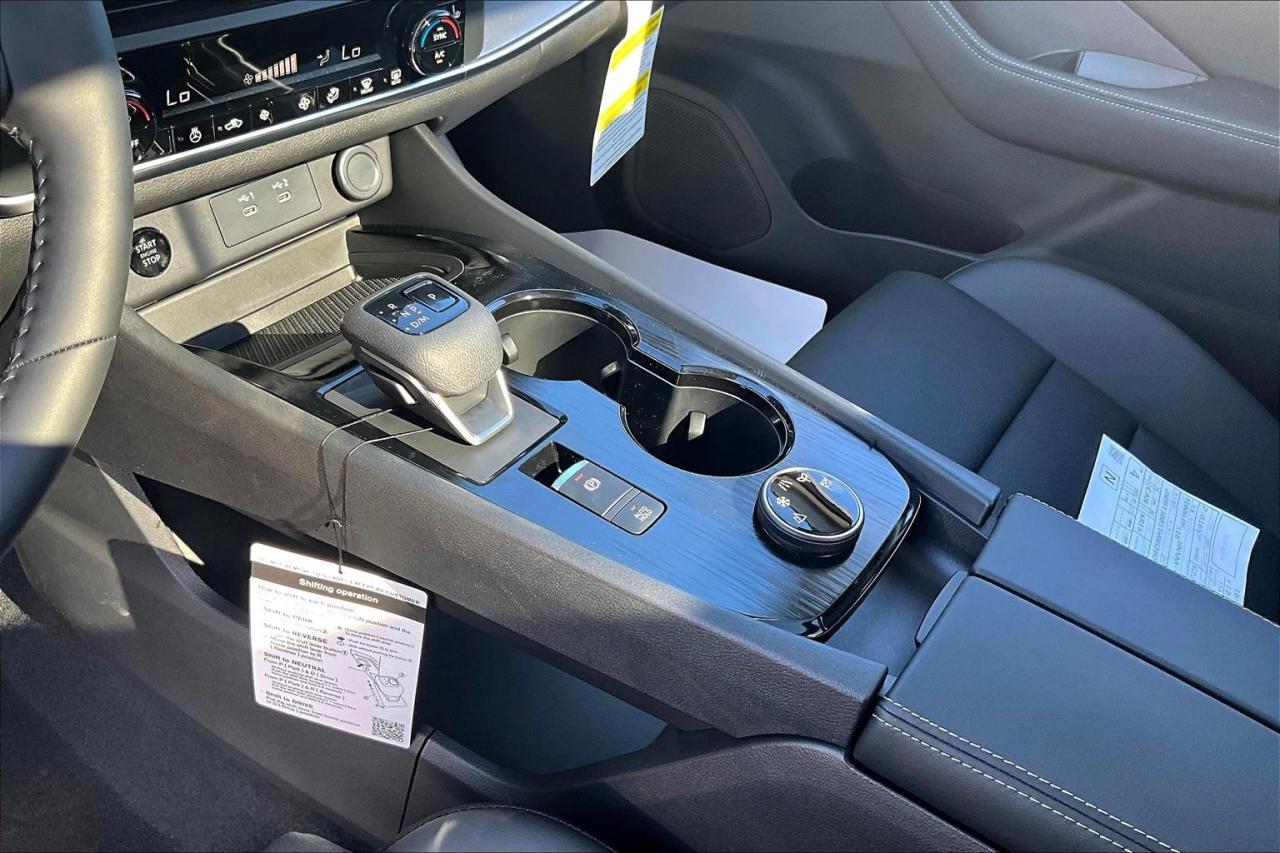 2026 Nissan Rogue SV Moonroof 4dr All-Wheel Drive Sport Utility Photo