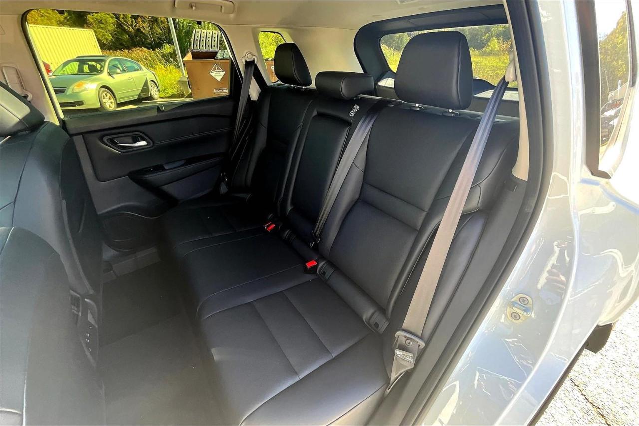 2026 Nissan Rogue SV Moonroof 4dr All-Wheel Drive Sport Utility Photo