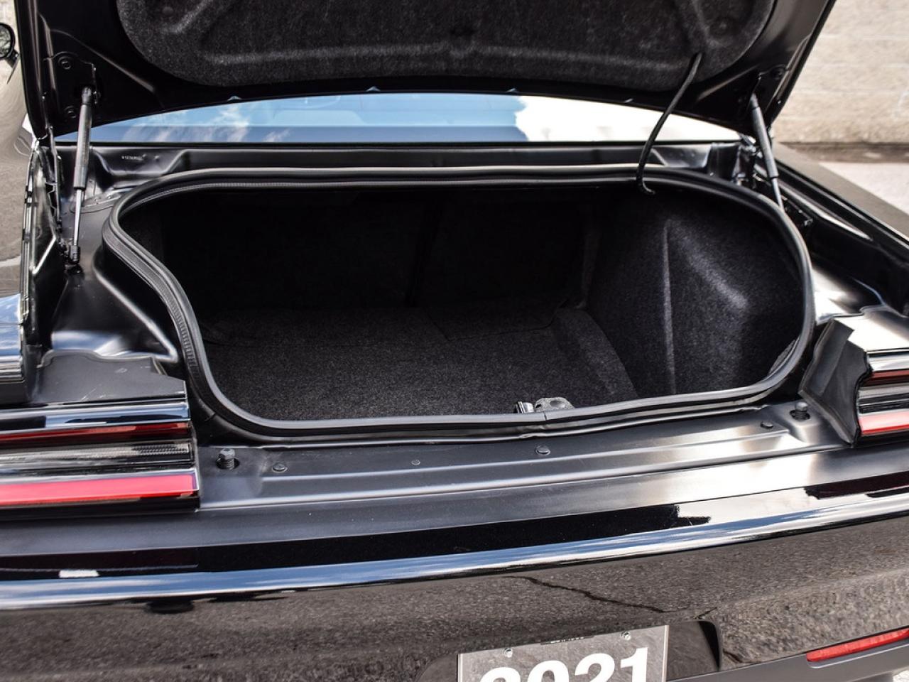 2021 Dodge Challenger SRT Hellcat 2dr Rear-Wheel Drive Coupe Photo