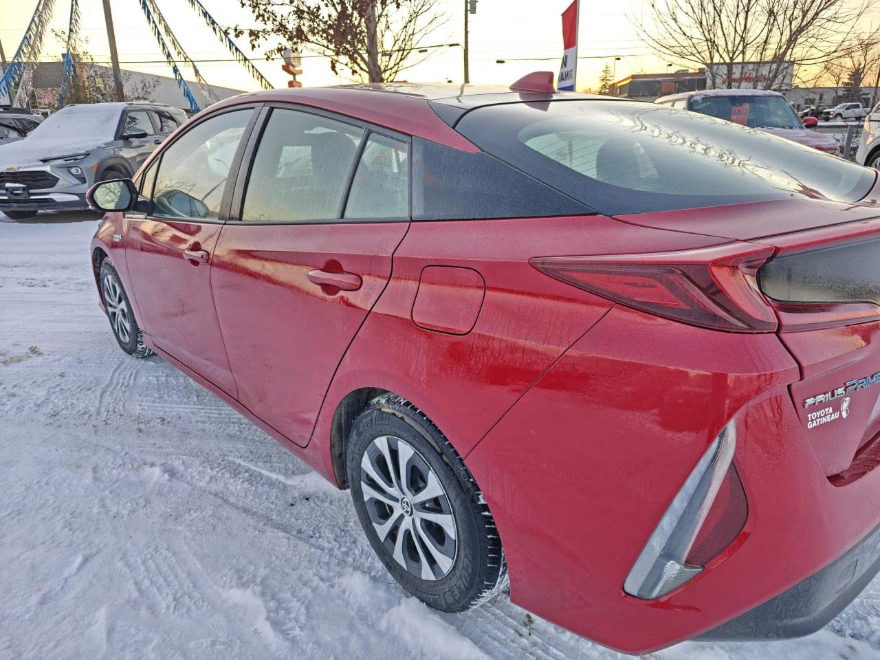 2021 Toyota Prius Prime Base 5dr Hatchback Photo