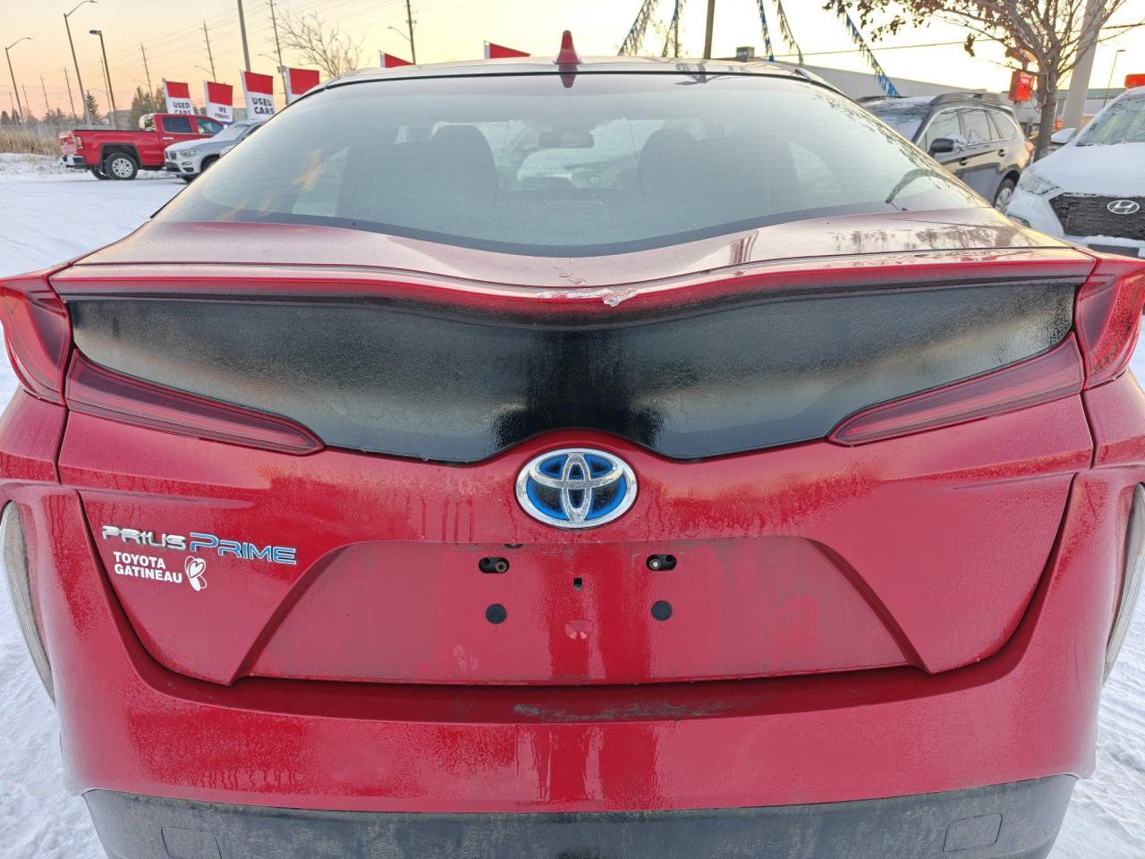 2021 Toyota Prius Prime Base 5dr Hatchback Photo3