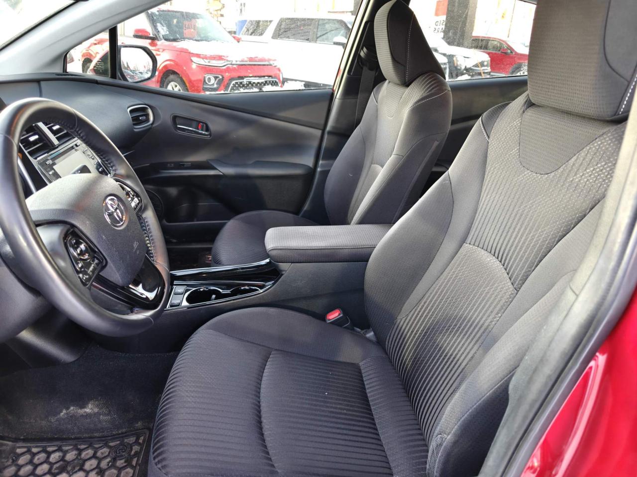 2021 Toyota Prius Prime Base 5dr Hatchback Photo