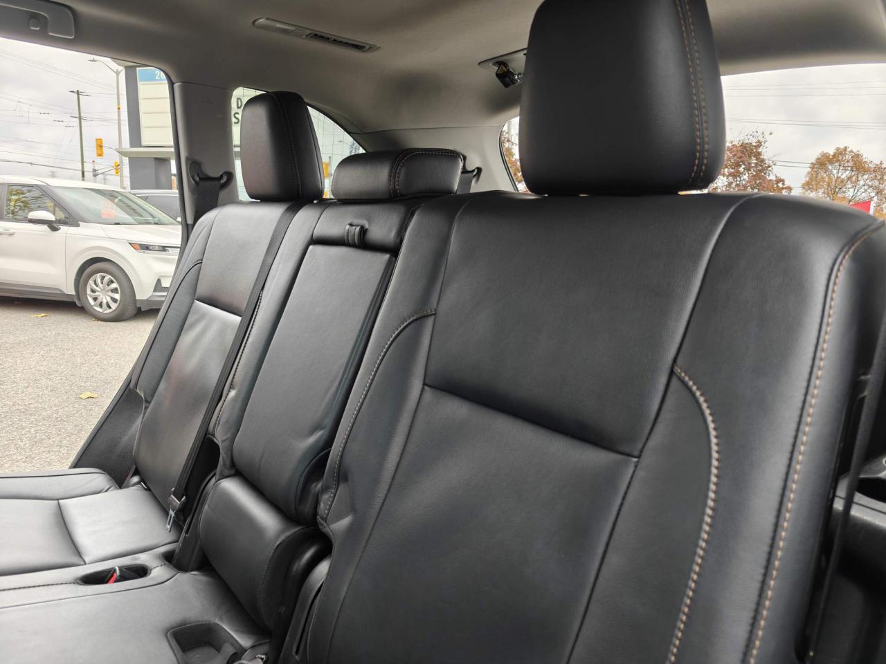 2017 Toyota Highlander XLE 4dr All-wheel Drive Photo