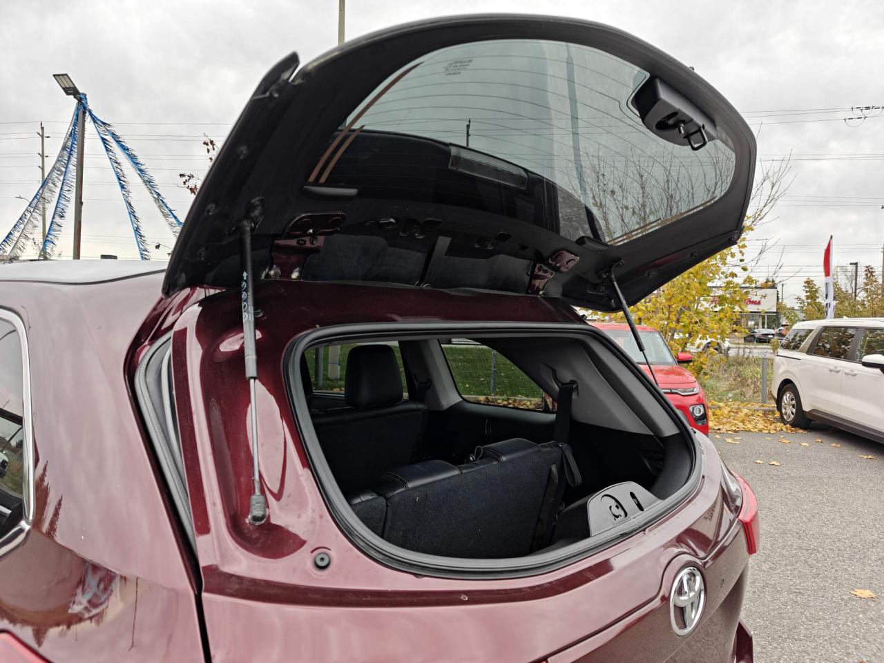 2017 Toyota Highlander XLE 4dr All-wheel Drive Photo