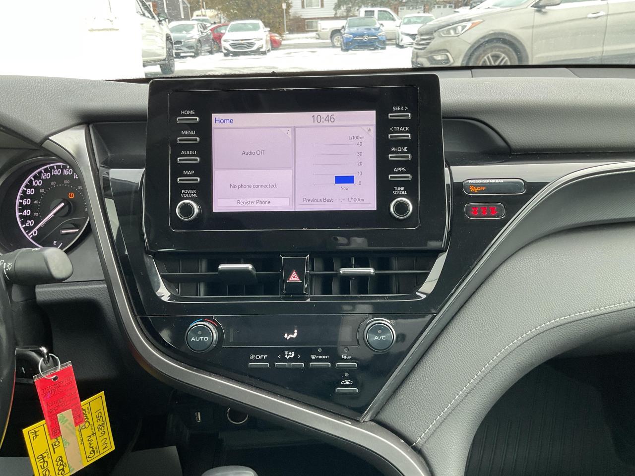 2022 Toyota Camry SE 4dr Front-Wheel Drive Sedan Photo