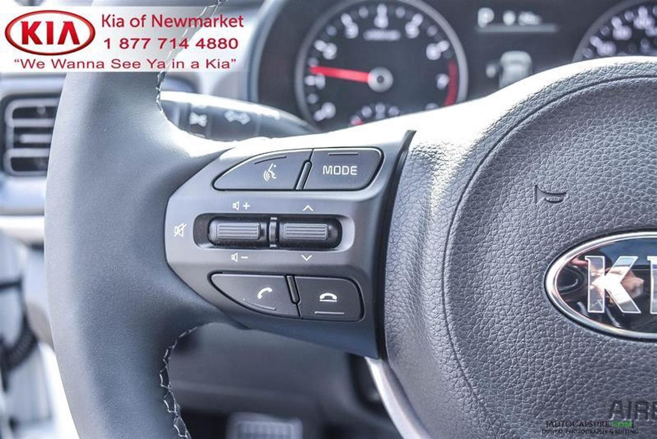 2021 Kia Rio LX Premium 4dr Hatchback Photo