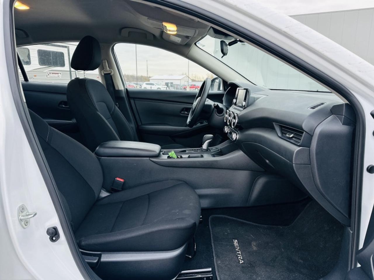 2025 Nissan Sentra S Plus Photo