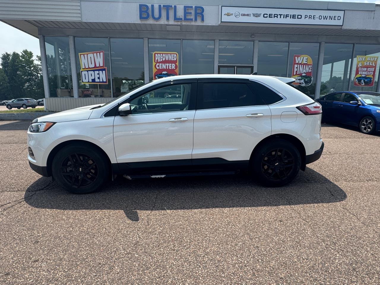 2024 Ford Edge TITANIUM 4DR ALL-WHEEL DRIVE Photo