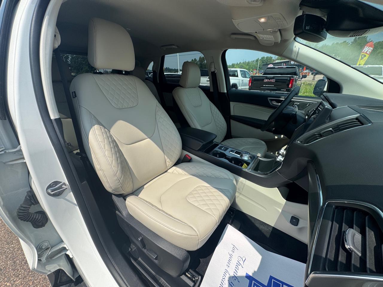 2024 Ford Edge TITANIUM 4DR ALL-WHEEL DRIVE Photo