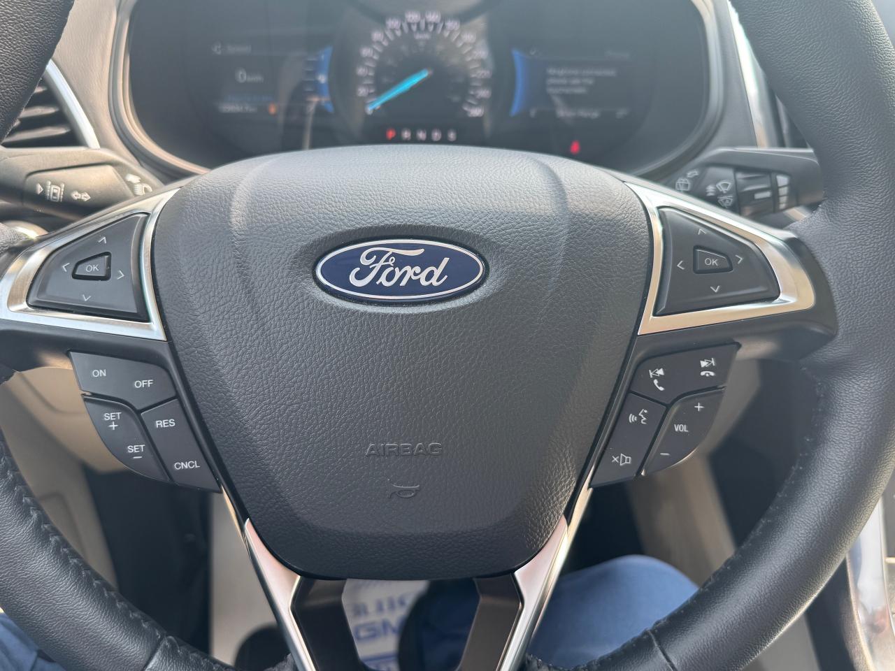 2024 Ford Edge TITANIUM 4DR ALL-WHEEL DRIVE Photo