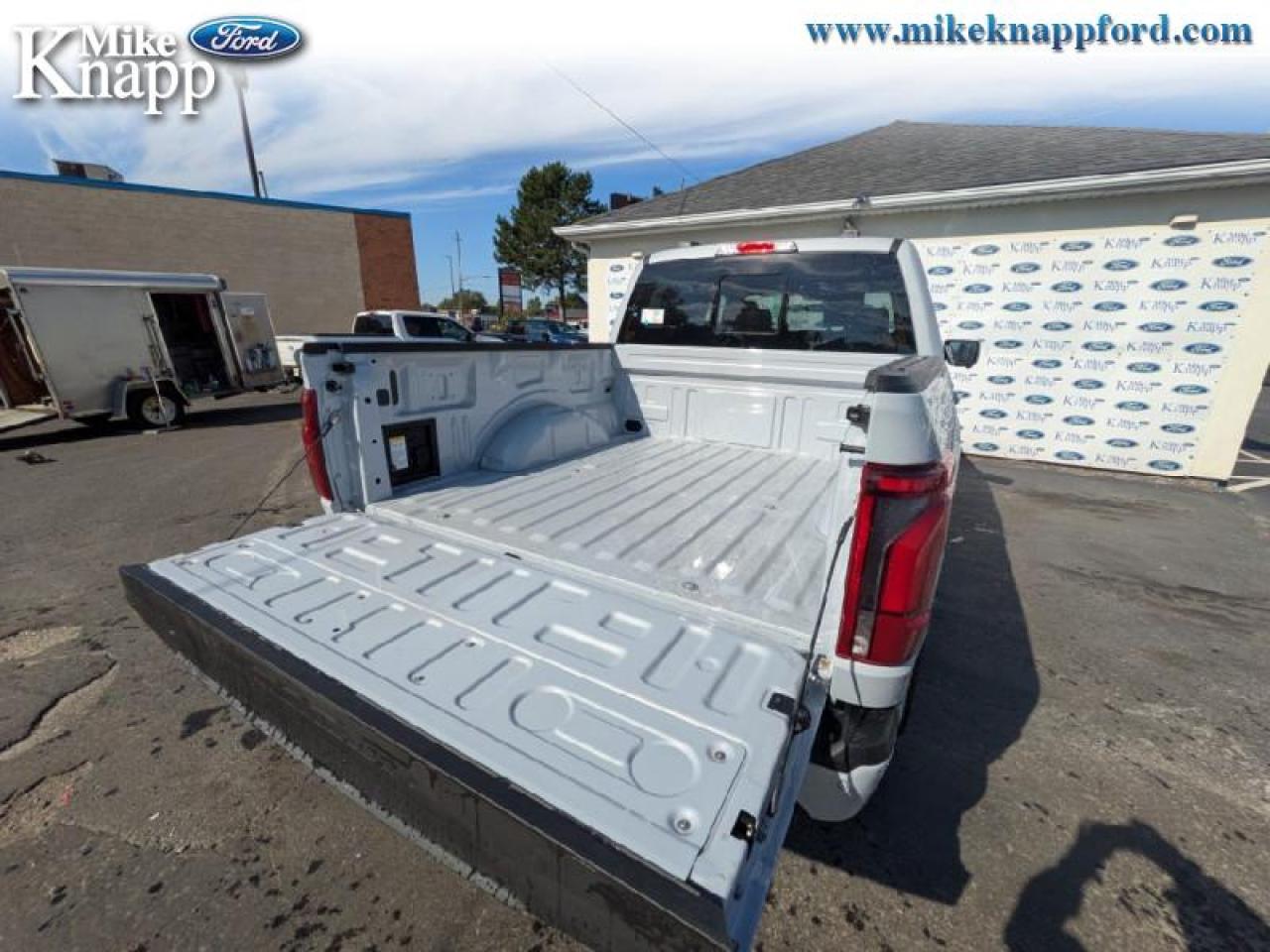 2025 Ford F-150 Lariat Photo4