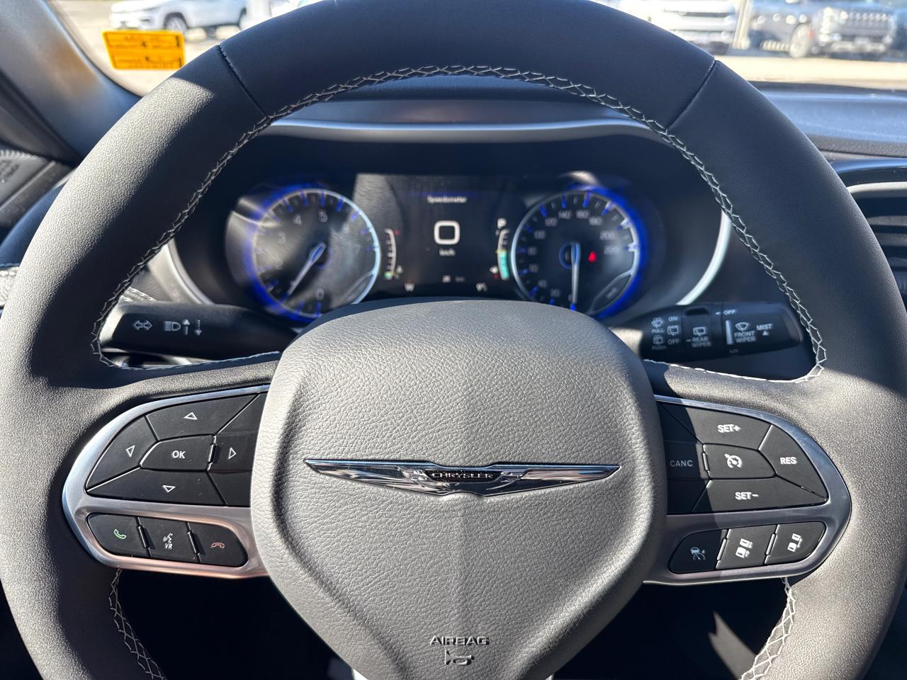 2026 Chrysler Pacifica Select Front-Wheel Drive Passenger Van Photo