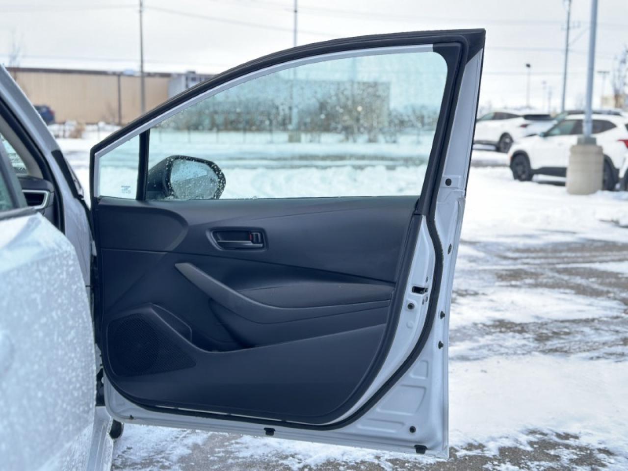 2025 Toyota Corolla LE Photo