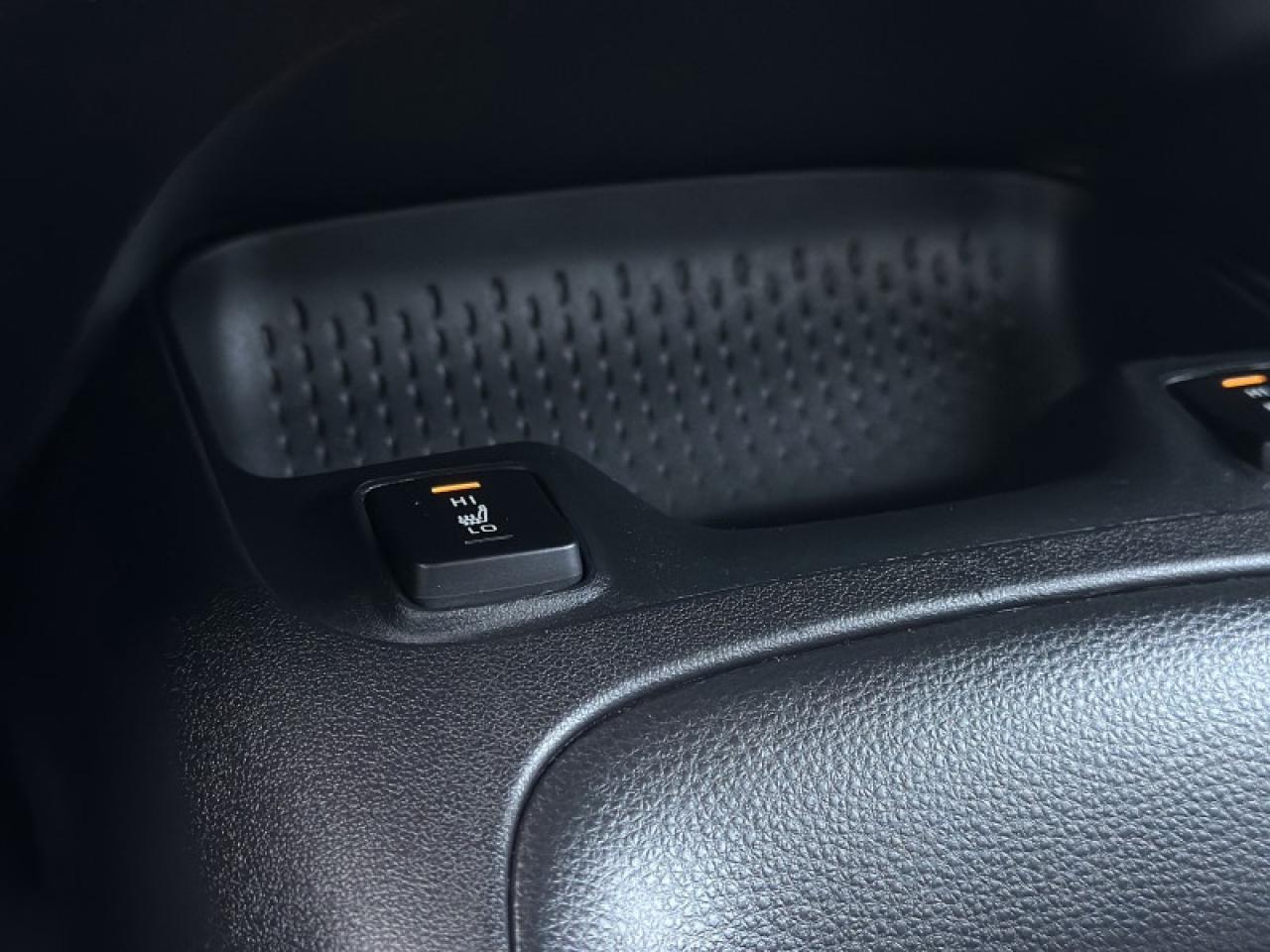 2025 Toyota Corolla LE Photo