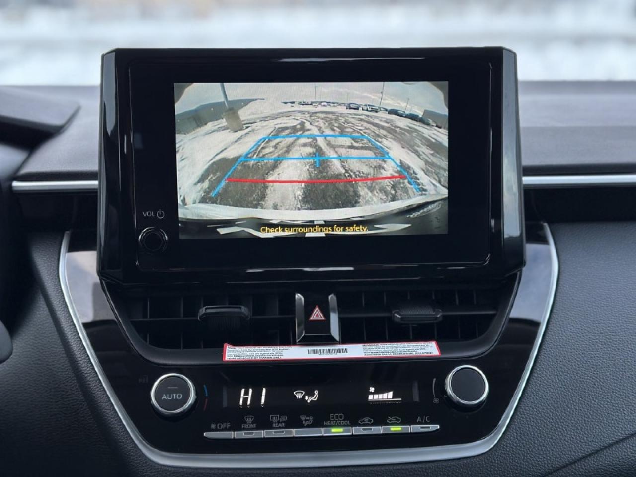 2025 Toyota Corolla LE Photo