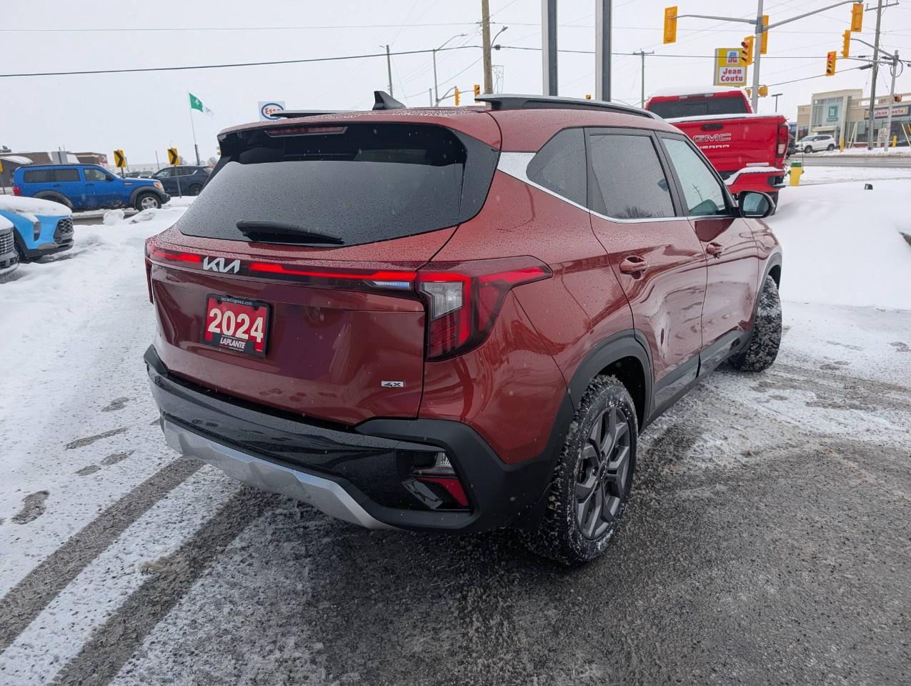 2024 Kia Seltos EX AWD Photo