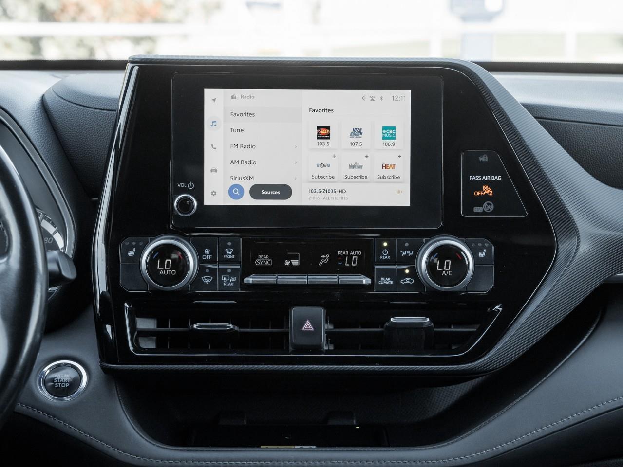 2023 Toyota Highlander XSE 4dr All-Wheel Drive Photo