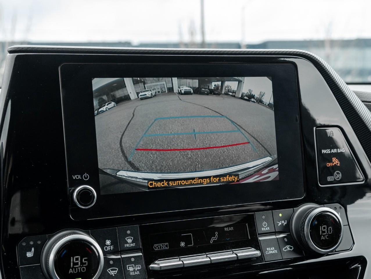 2023 Toyota Highlander XSE 4dr All-Wheel Drive Photo