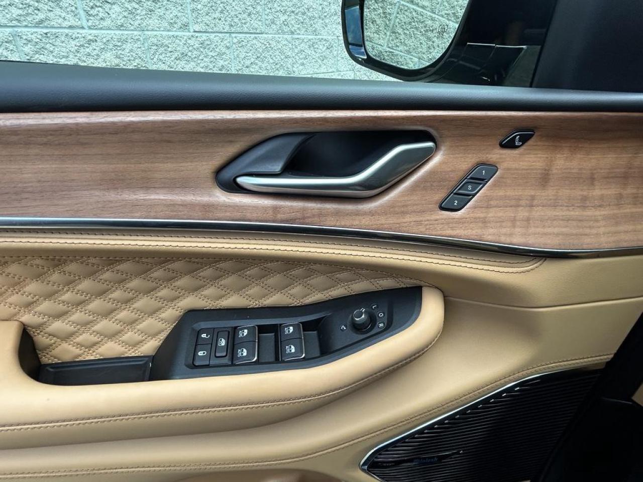 2025 Jeep Grand Cherokee Summit 4dr 4x4 Photo