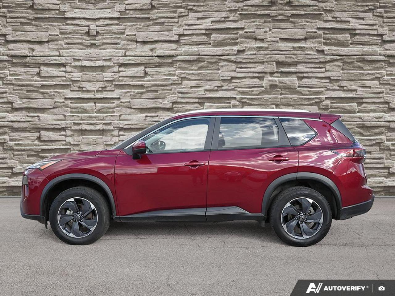 2024 Nissan Rogue SV Moonroof 4dr All-Wheel Drive Sport Utility Photo2