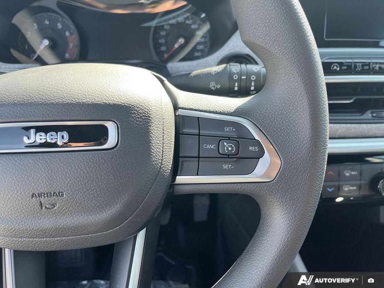 2025 Jeep Compass Sport 4dr 4x4 Photo