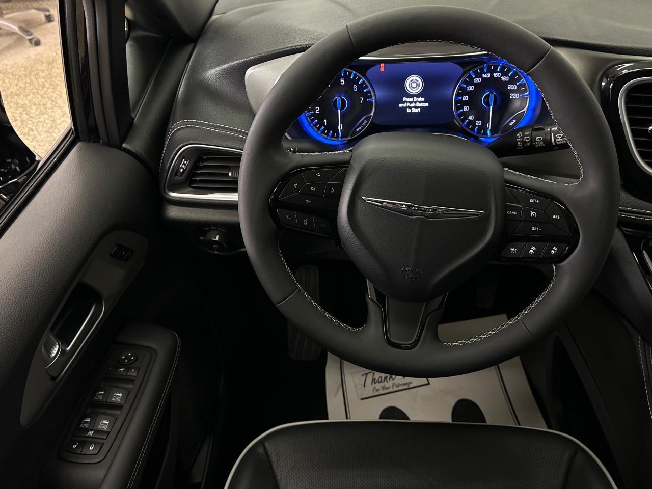 2024 Chrysler Pacifica Limited Front-Wheel Drive Passenger Van Photo