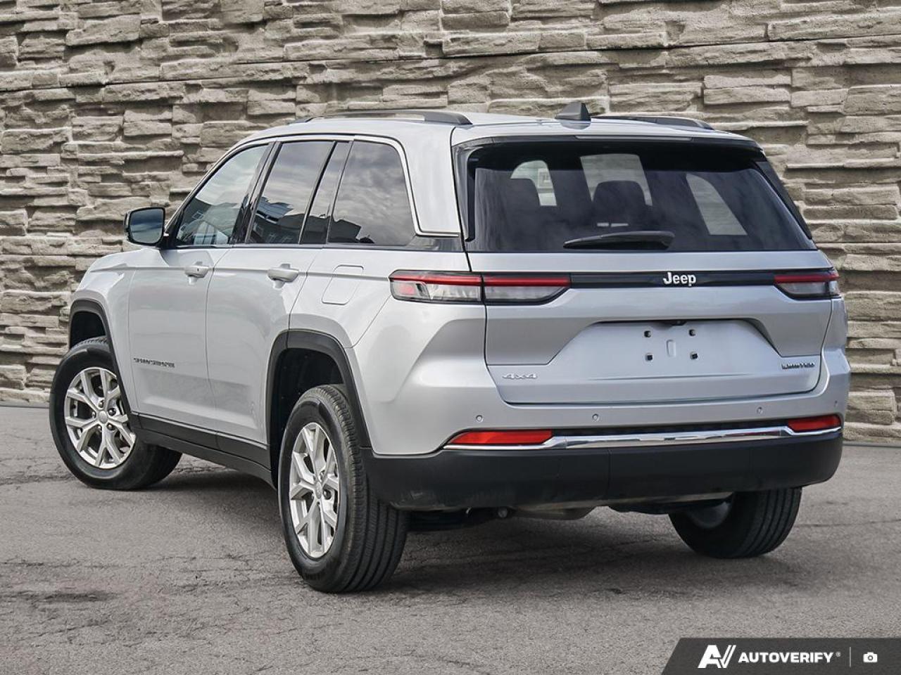 2023 Jeep Grand Cherokee Limited 4dr 4x4 Photo