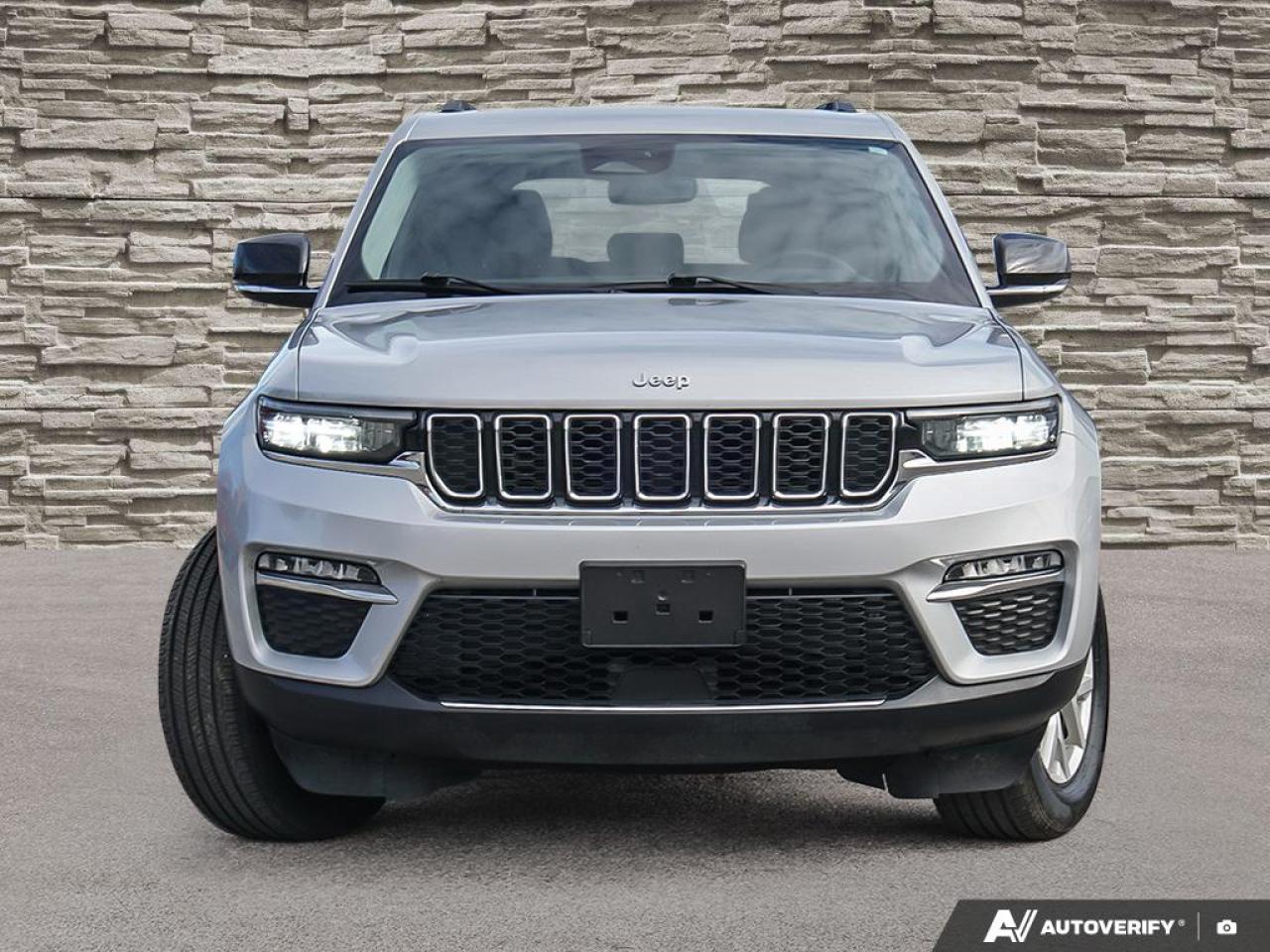 2023 Jeep Grand Cherokee Limited 4dr 4x4 Photo