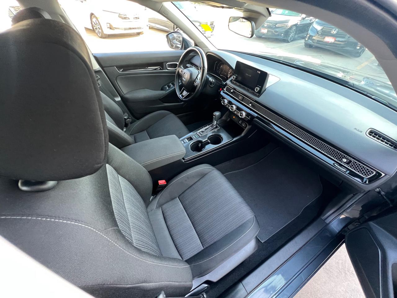 2024 Honda Civic EX 4dr Sedan Photo