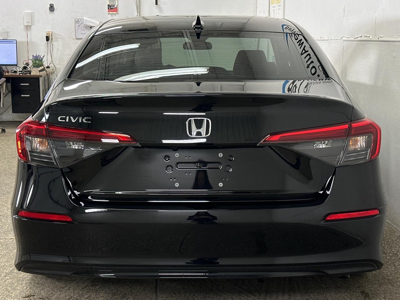 2023 Honda Civic EX 4dr Sedan Photo