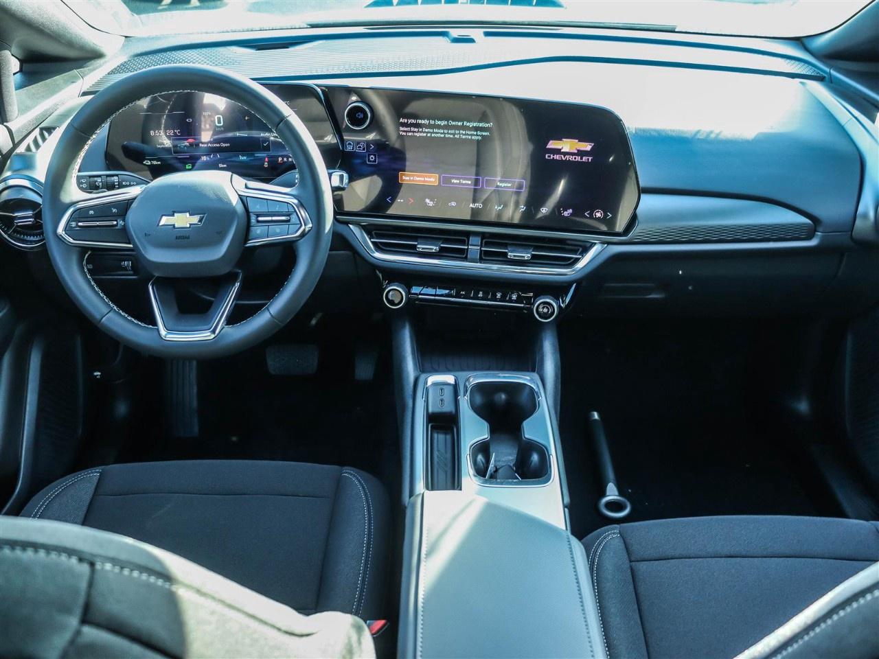 2026 Chevrolet Equinox EV 4dr LT Photo