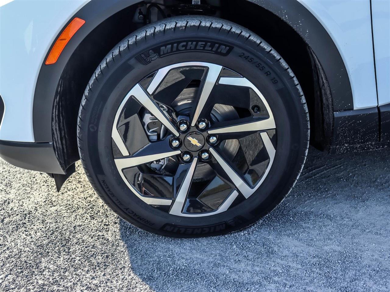 2026 Chevrolet Equinox EV 4dr LT Photo