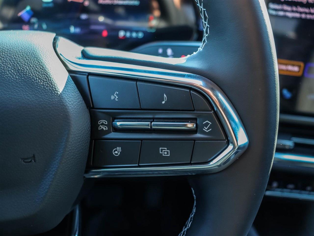 2026 Chevrolet Equinox EV 4dr LT Photo