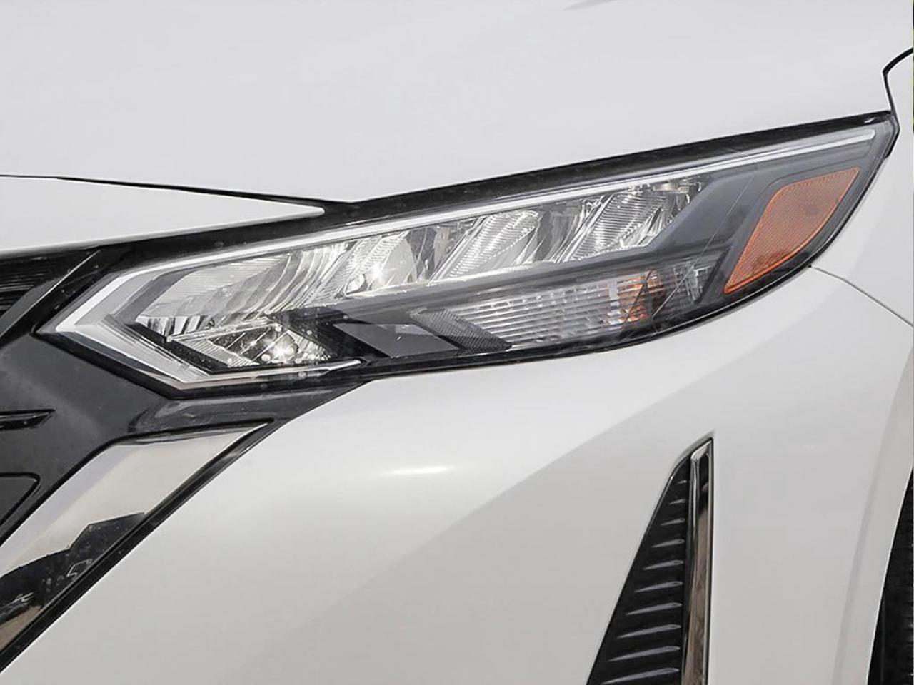 2025 Nissan Sentra SR 4dr Sedan Photo