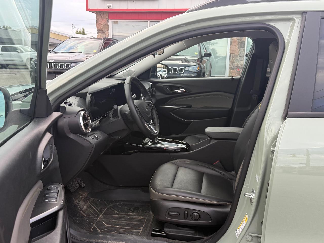 2025 Chevrolet Trax ACTIV 4dr Front-Wheel Drive Photo